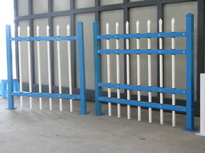 道路锌钢护栏 小区栅栏 2015最新款热镀锌喷塑方管栅栏网 安防栏目